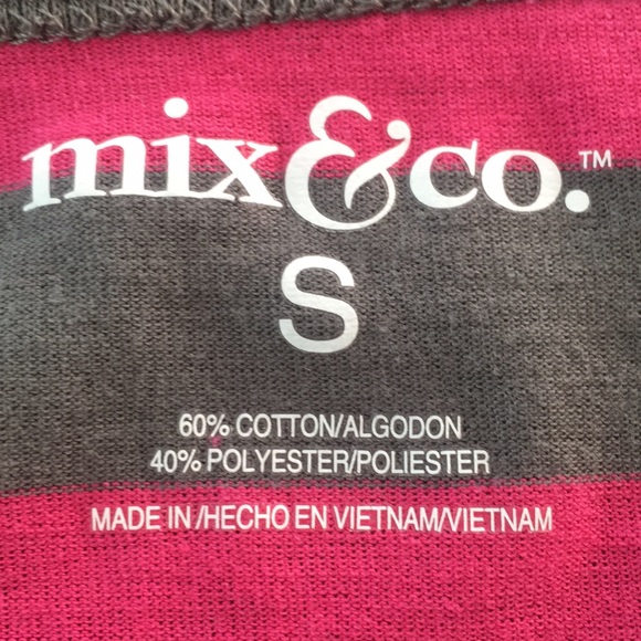 Mix & CO S Striped Tshirt in Hot Pink and Gray - Picture 5 of 8